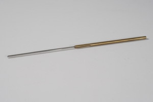 Auswerfernadel klein 1,5 mm Bohrer Auswerfernadel klein 1,5 mm Bohrer